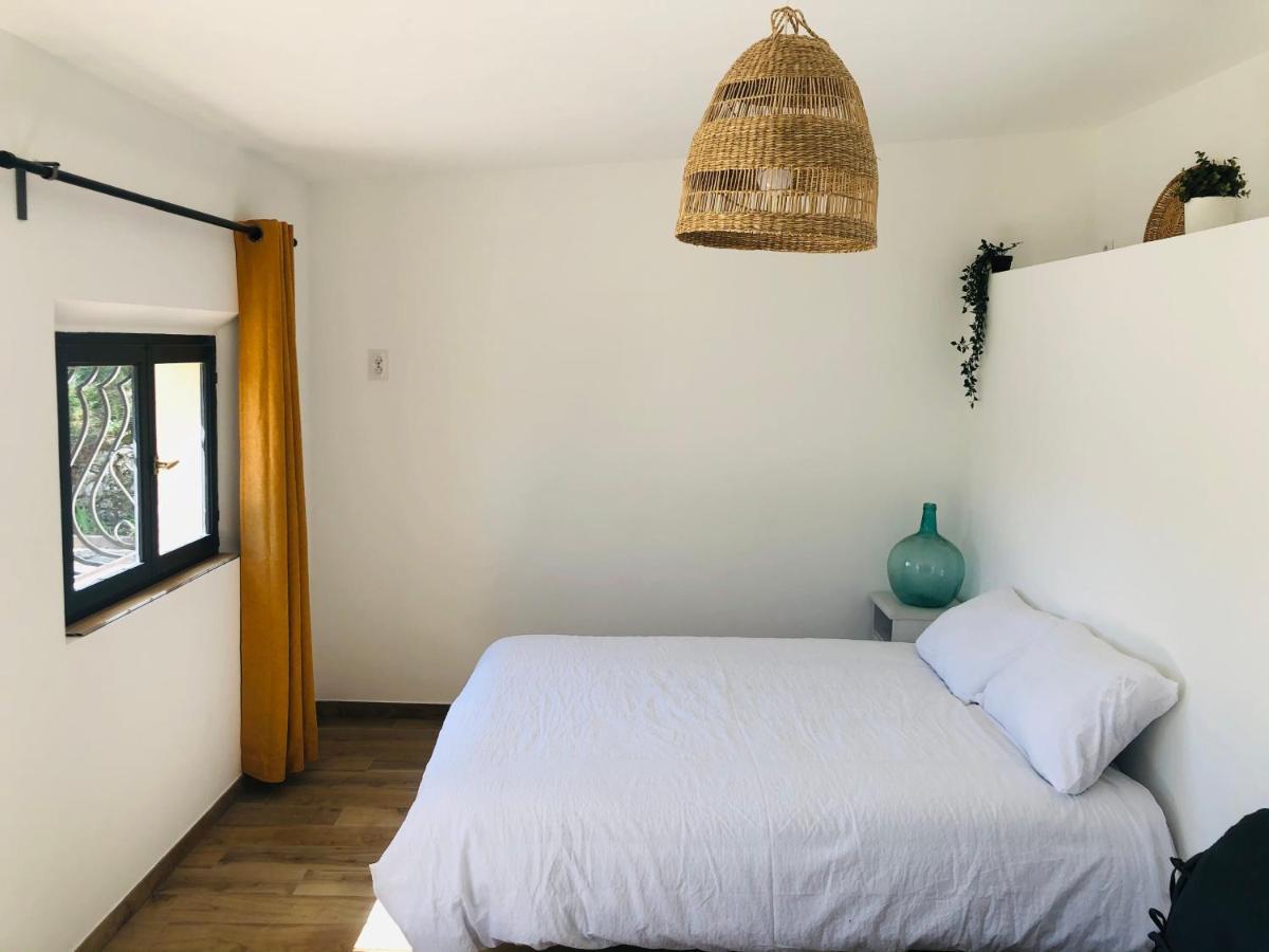 Le Cabanon Hotel Collobrieres Exterior photo